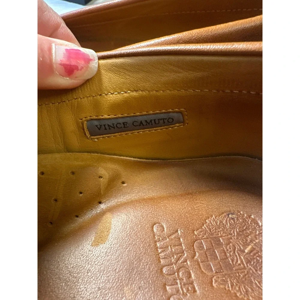 Vince Camuto vince camuto